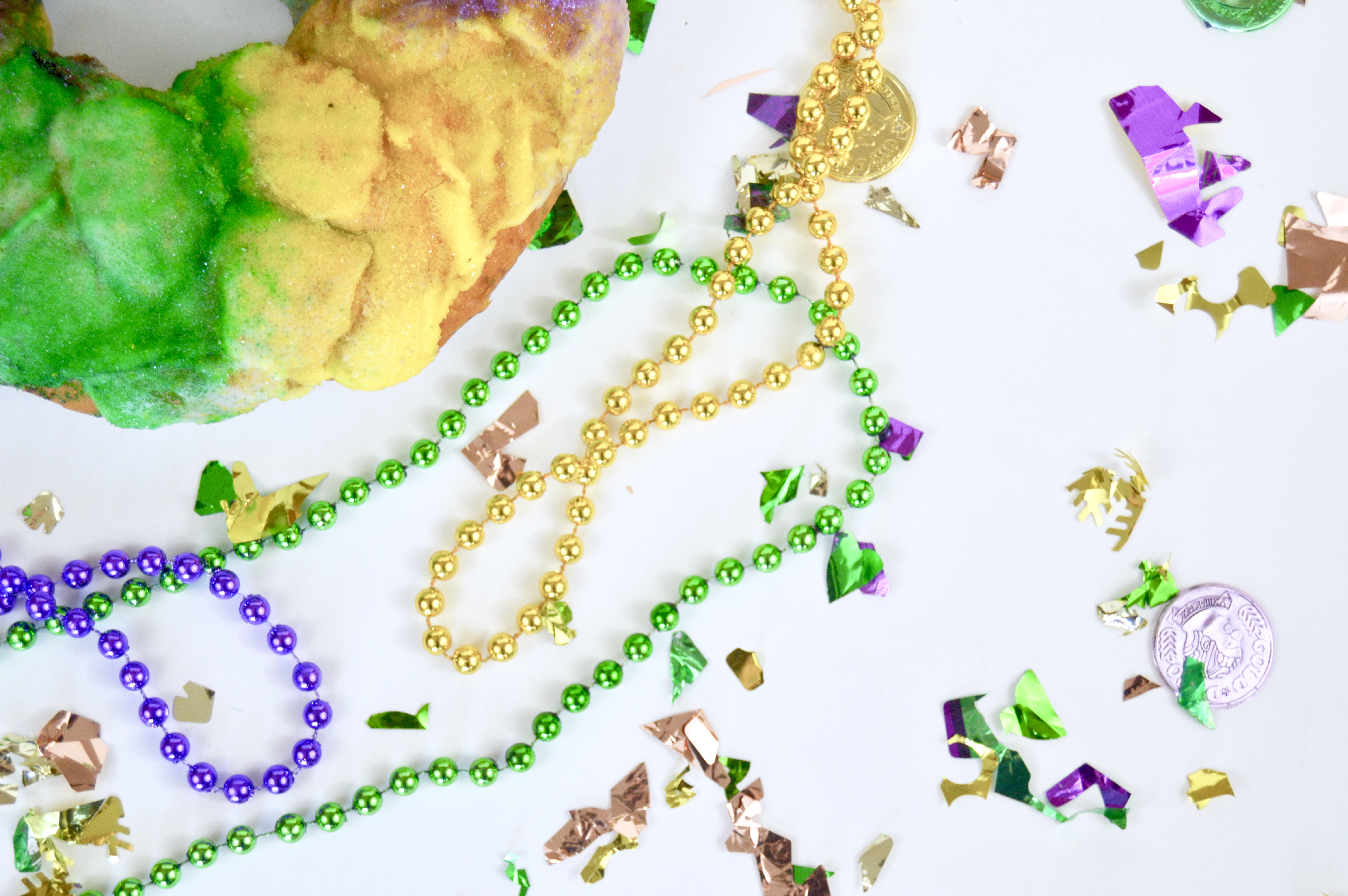 Looking for a king cake this Mardi Gras season? Look no further! Check out the ULTIMATE list of where to find the best king cakes here in Baton Rouge and the surrounding area. From traditional to crazy, you'll find it all here!