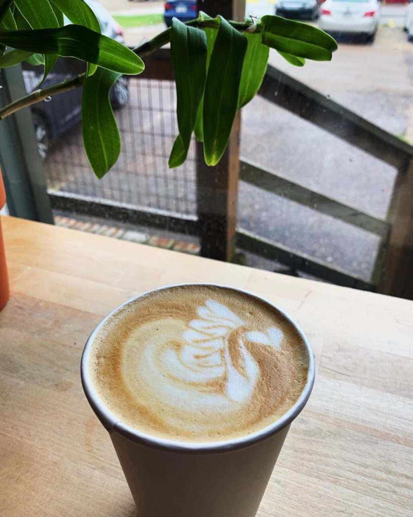 Looking for your next favorite coffee shop here in Baton Rouge? I've got you covered with the ultimate list of local coffee shops here in town and pointed out a few of my favorites!